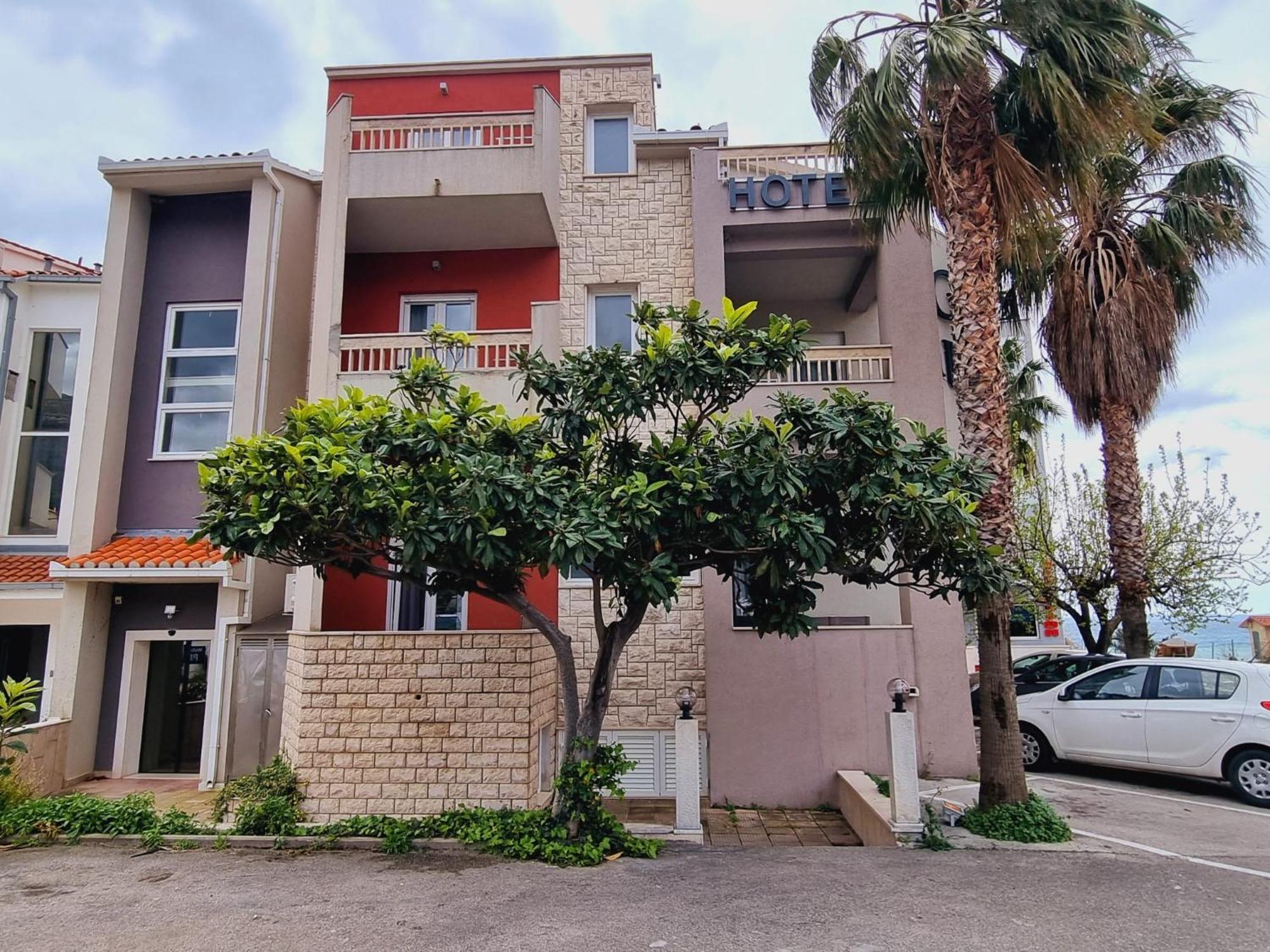 Hotel Gala Split Podstrana Eksteriør billede